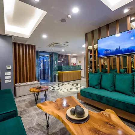 Hotel Bizim 3*