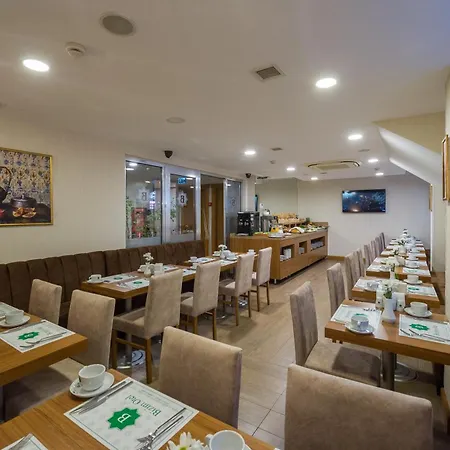 Hotel Bizim 3*