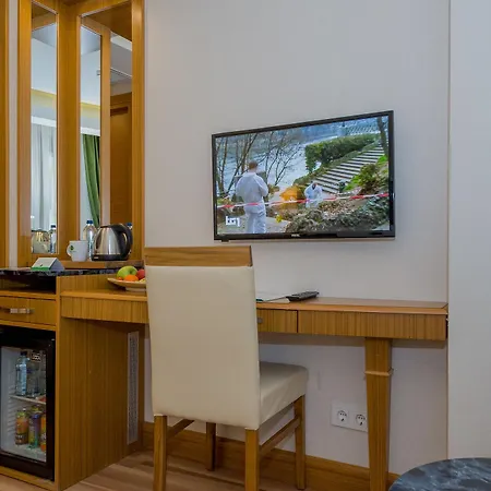 Bizim Hotel