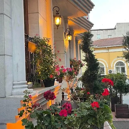 Bizim Hotel