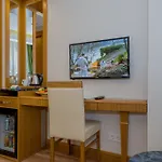 Bizim Hotel