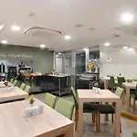 Hotel Bizim