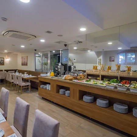 Bizim Hotel