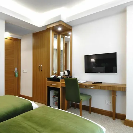 Bizim Hotell 3*